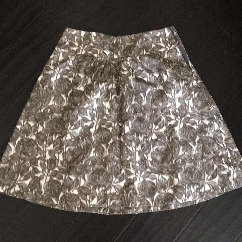 Jcrew silk gray roses skirt